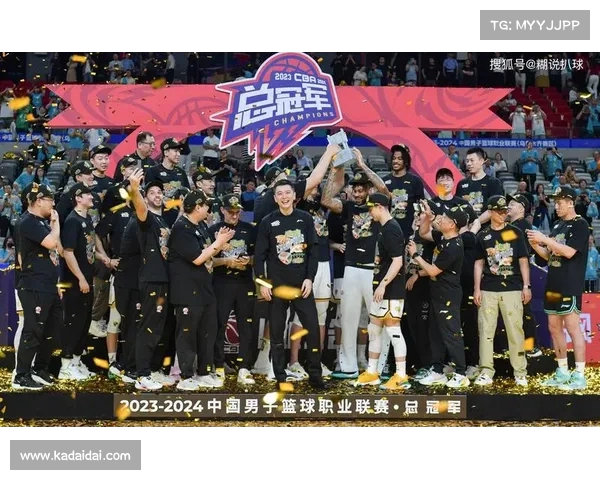 CBA季后赛战术调整：教练如何应对挑战？