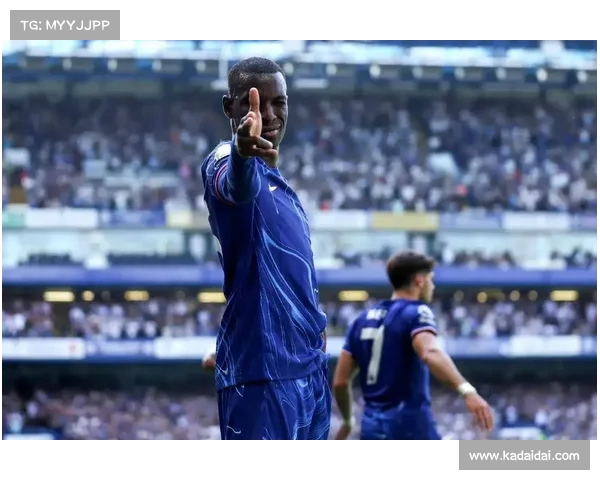 切尔西大胜对手,蓝军展现强大攻势! 切尔西大胜对手,蓝军展现强大攻势!