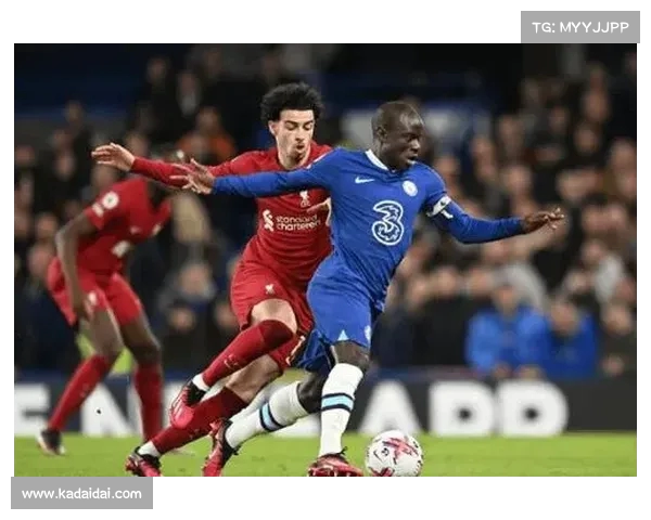 切尔西挑战英超霸主地位,逐步占据优势 切尔西挑战英超霸主地位,逐步占据优势