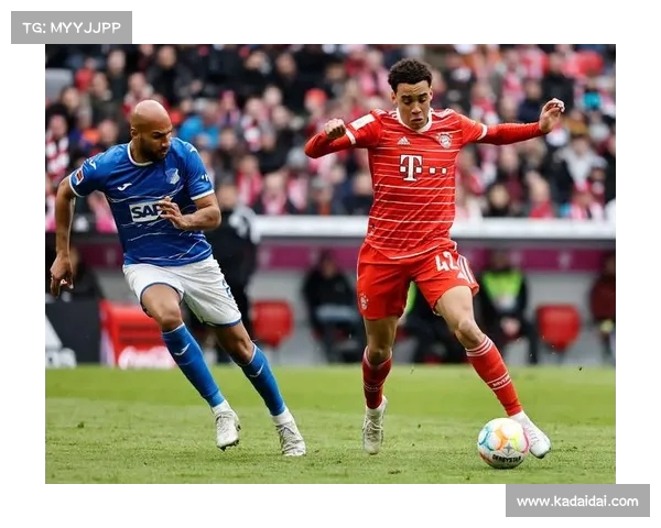 德甲焦点对决:拜仁与多特的激烈碰撞 德甲焦点对决:拜仁与多特的激烈碰撞