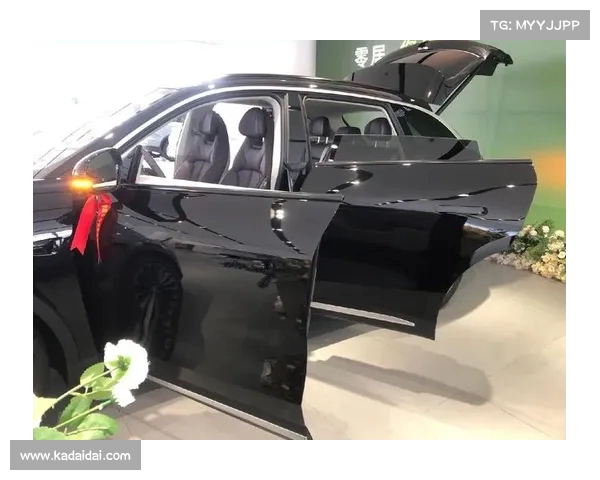 新车补漆变更换车门?店惊人操作引发车主质疑,但回应让人咋舌 新车补漆变更换车门?店惊人操作引发车主质疑,但回应让人咋舌