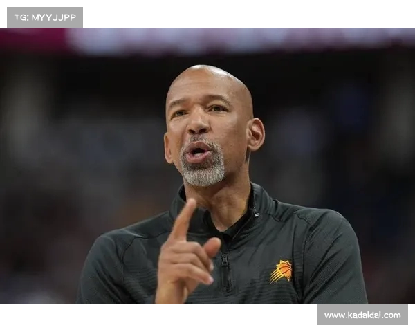 活塞去年疯狂追捧蒙蒂：合同+健康福利+私人飞机，背后有何深意？