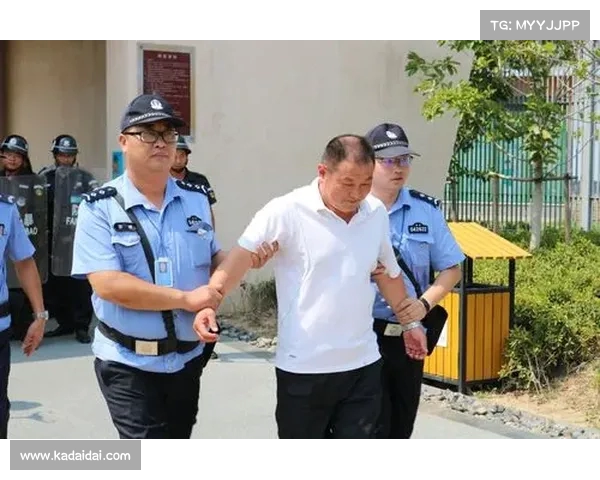 苏州勇敢大姐阻止歹徒遇难,官方认同却无法遏制民粹情绪蔓延(苏州仉勇) 苏州勇敢大姐阻止歹徒遇难,官方认同却无法遏制民粹情绪蔓延(苏州仉勇)